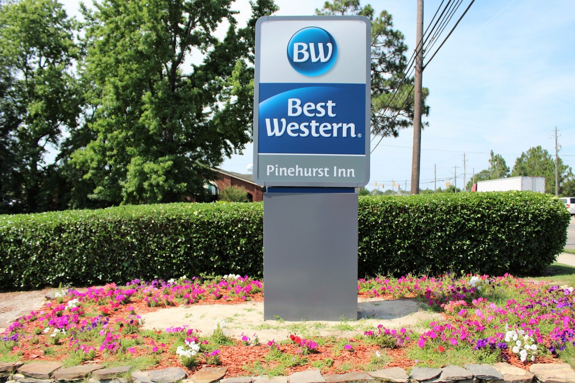 Surestay Plus Hotel By Best Western Southern Pines Pinehurst Exterior photo